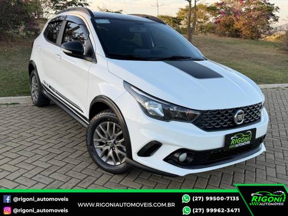 FIAT ARGO 1.8 E.TORQ FLEX TREKKING AT6 FIAT ARGO 1.8 E.TORQ FLEX TREKKING AT6
